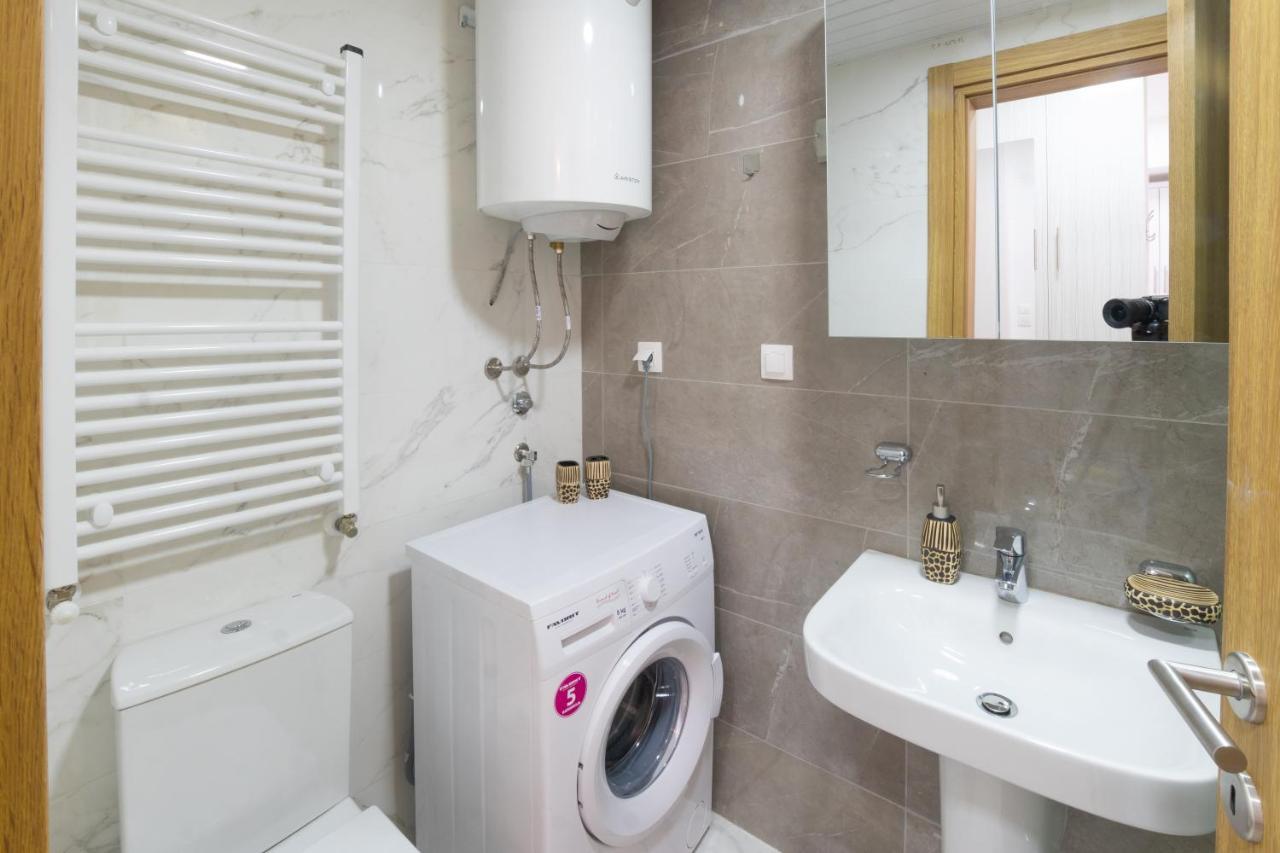Modern ǀ 1 Bedroom ǀ Wifi Skopje Ngoại thất bức ảnh